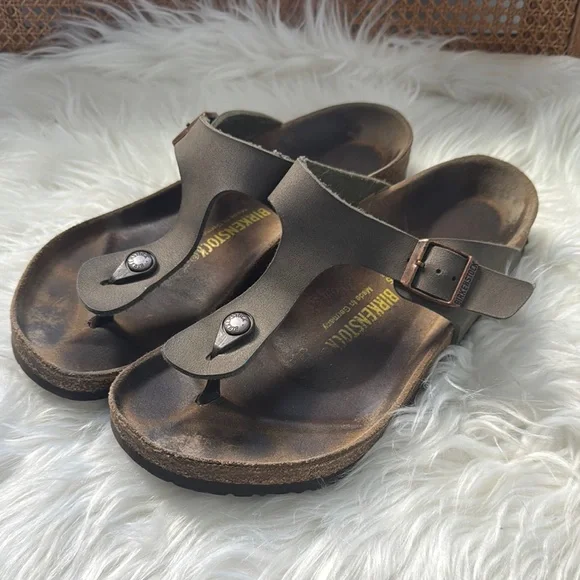 Birkenstock Gizeh Taupe Sandel - Picture 1 of 5